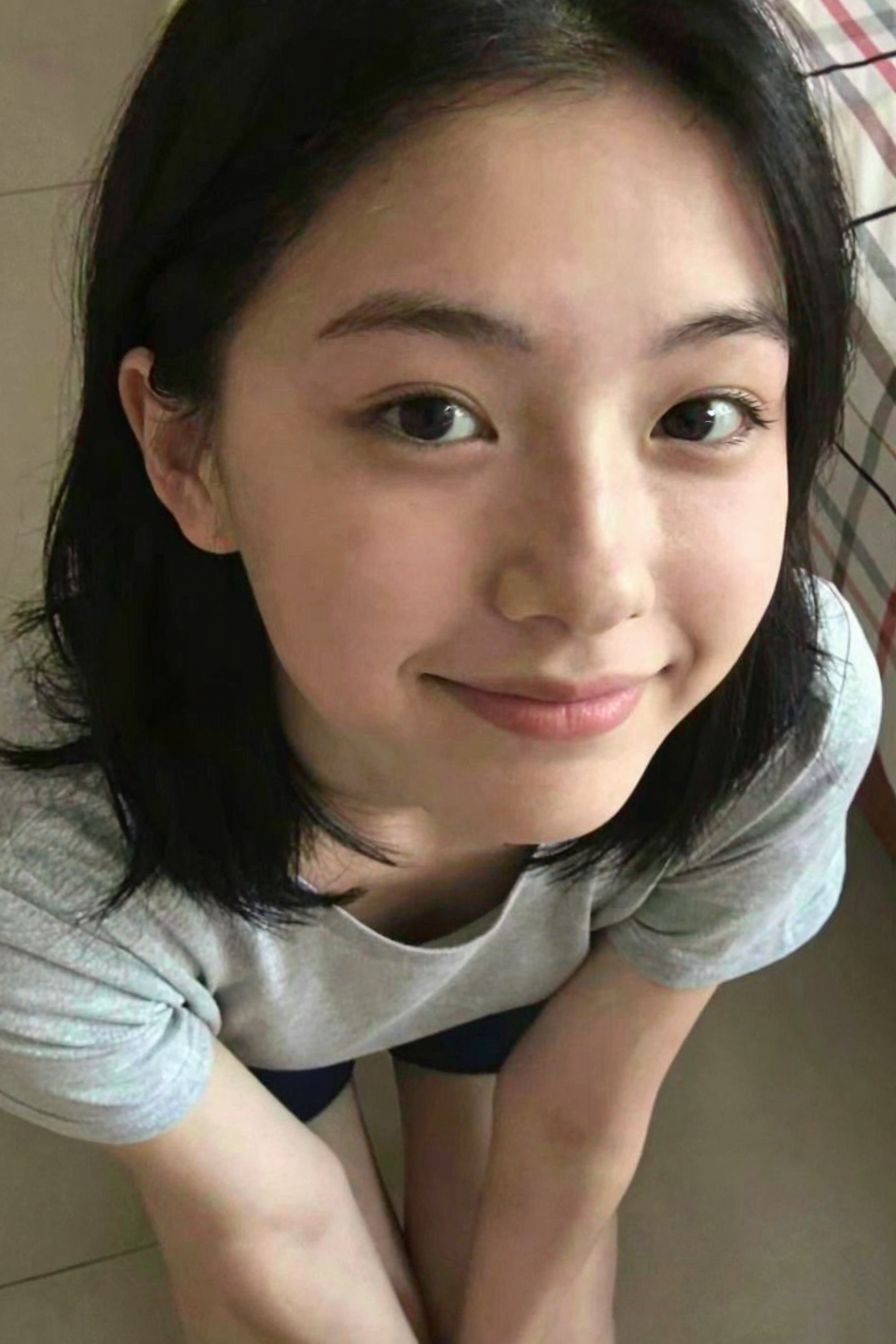 Mei, Asian Upstairs Neighbor