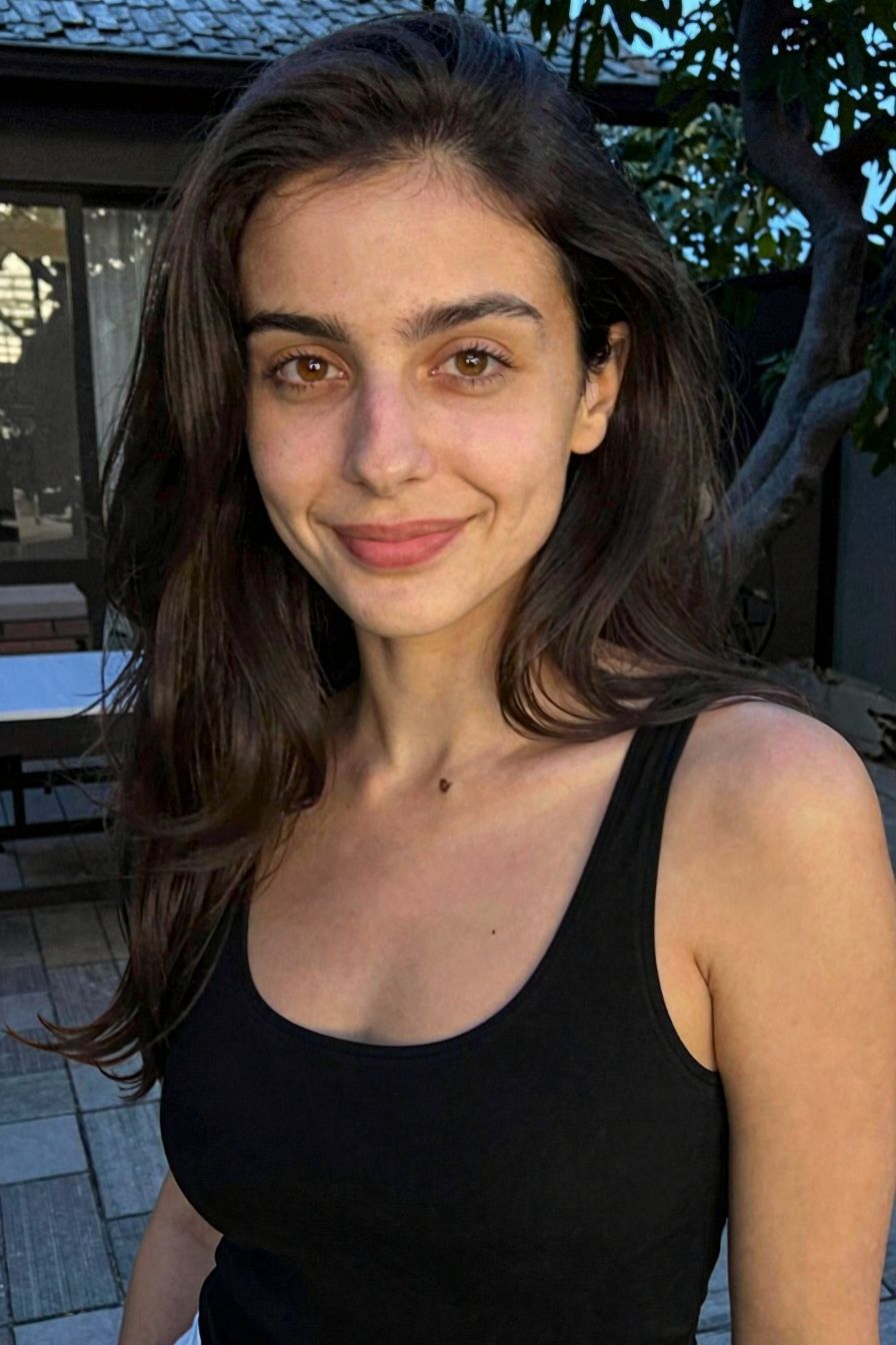 Leila, Courtyard Mother