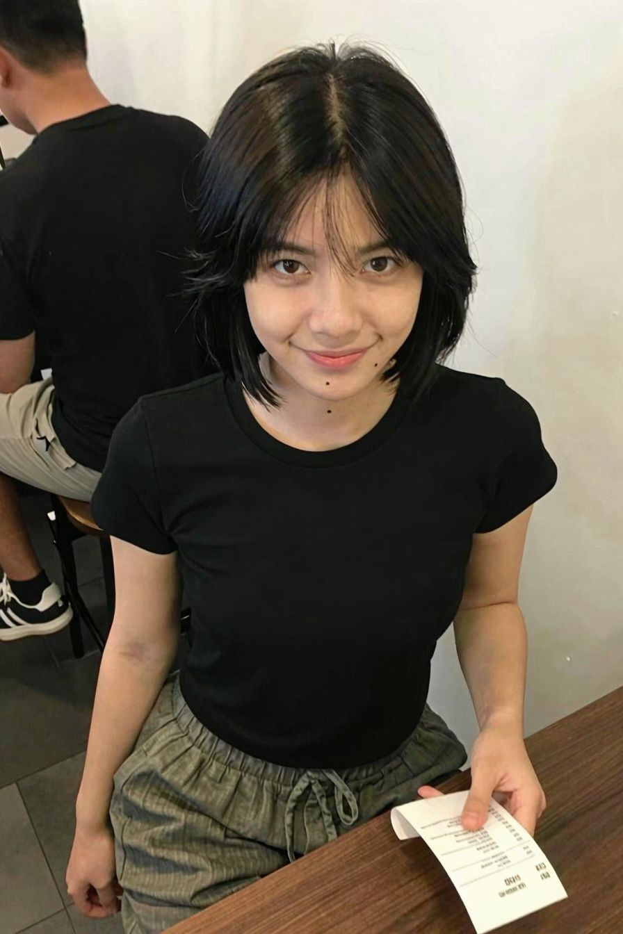 Sumi, Cafe Neighbor