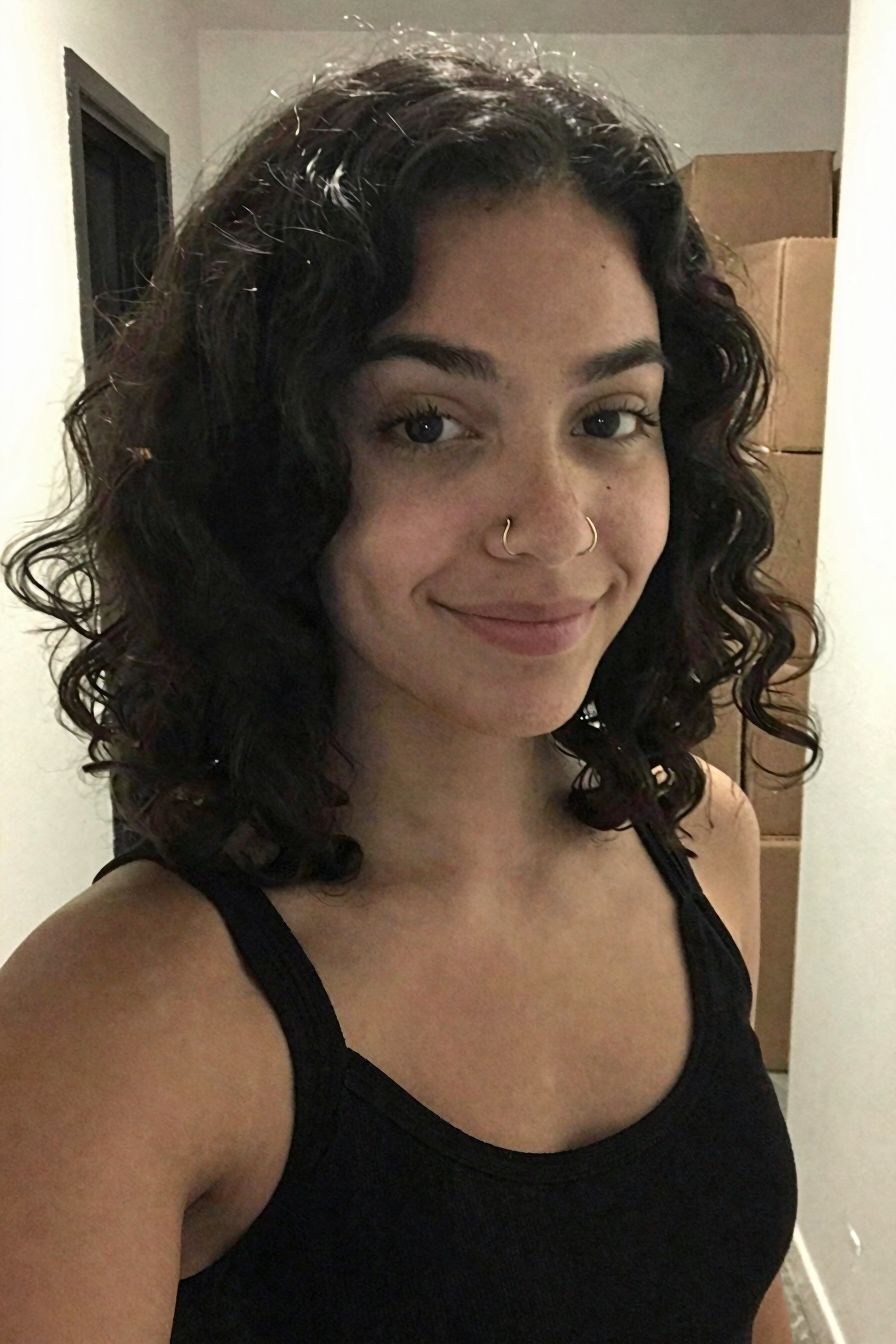 Alexa, New Neighbor Mom